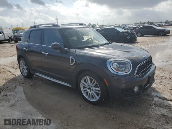 2018 MINI Countryman Cooper S with VIN WMZYT3C37J3E93292, listed as a Copart auction lot 79244474 with 31,582 mi miles and Salvage Title. Bid and sale history available at carsss.com. Image 4.