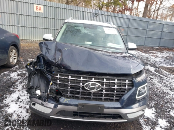 2024 Hyundai Venue SEL with VIN KMHRC8A39RU285918, listed as a IAAI auction lot 41480084 with 4,824 mi miles and . Bid and sale history available at DreamBid. Image 12.