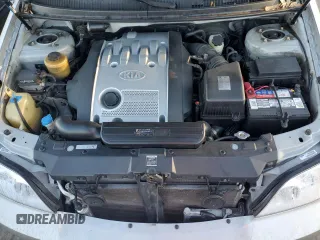 2004 Kia Sedona LX with VIN KNDUP131046591151, listed as a Copart auction lot 82201894 with 147,194 mi miles and Salvage Title. Bid and sale history available at carsss.com. Image 12.