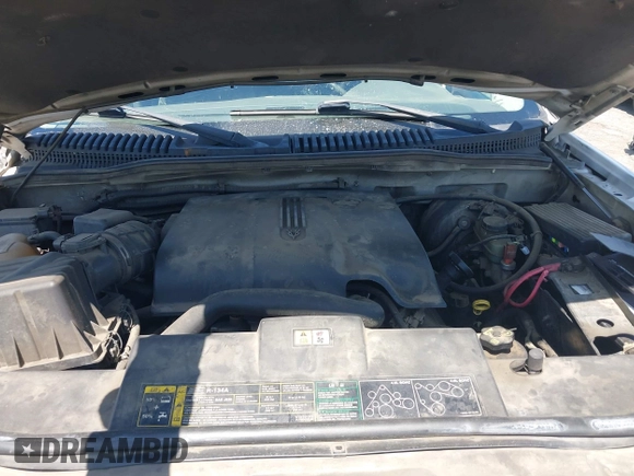 2002 Ford Explorer XLT z VIN 1FMZU63W12UB28656, wystawiony jako IAAI lot #42296498 z przebiegiem Nie podano mil oraz . Historia ofert i sprzedaży dostępna na DreamBid. Obrazek 10.