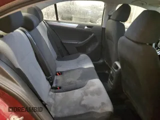 2017 Volkswagen Jetta S z VIN 3VW2B7AJ0HM361656, wystawiony jako Copart lot #58217505 z przebiegiem 180 824 mil mil oraz Nie do naprawy • Non repairable. Historia ofert i sprzedaży dostępna na DreamBid. Obrazek 10.
