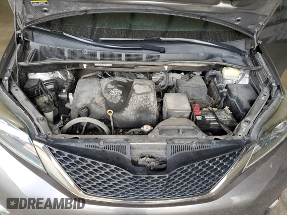 2017 Toyota Sienna SE with VIN 5TDXZ3DC4HS898217, listed as a Copart auction lot 81272463 with 143,748 mi miles and Salvage Title. Bid and sale history available at carsss.com. Image 12.