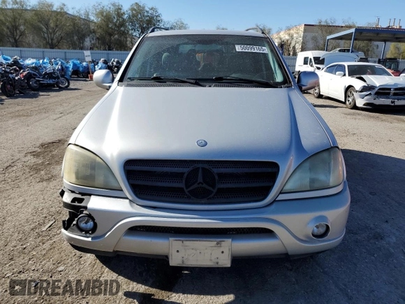 2001 Mercedes-Benz M 320/430/500 z VIN 4JGAB54E91A274807, wystawiony jako Copart lot #50099165 z przebiegiem 250 220 mil mil oraz Szkoda całkowita • Salvage title. Historia ofert i sprzedaży dostępna na DreamBid. Obrazek 5.