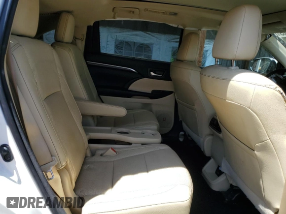 2016 Toyota Highlander Limited with VIN 5TDDKRFH3GS258727, listed as a Copart auction lot 61667005 with 121,789 mi miles and Salvage title. Bid and sale history available at DreamBid. Image 11.