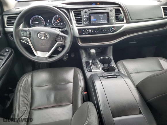 2016 Toyota Highlander LE with VIN 5TDZARFH8GS022678, listed as a Copart auction lot 44036355 with 171,630 mi miles and Salvage Title. Bid and sale history available at carsss.com. Image 8.