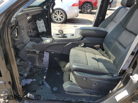 2021 Jeep Grand Cherokee Limited z VIN 1C4RJFBGXMC568259, wystawiony jako Copart lot #55689505 z przebiegiem Nie podano mil oraz Nie do naprawy • Non repairable. Historia ofert i sprzedaży dostępna na DreamBid. Obrazek 7.
