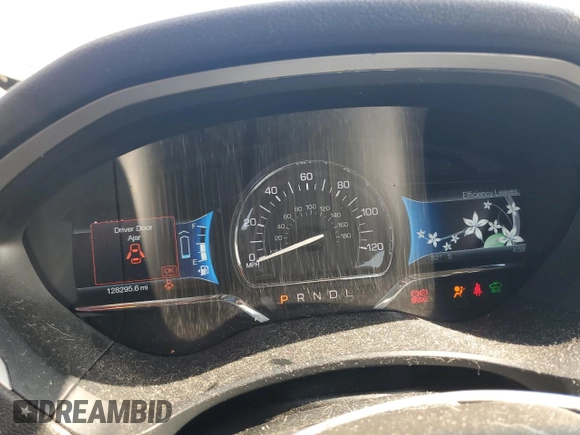 2014 Lincoln MKZ Hybrid z VIN 3LN6L2LU7ER821918, wystawiony jako Copart lot #60754555 z przebiegiem 128 295 mil mil oraz Szkoda całkowita • Salvage title. Historia ofert i sprzedaży dostępna na DreamBid. Obrazek 9.