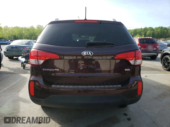2015 Kia Sorento LX with VIN 5XYKTCA65FG617496, listed as a Copart auction lot 54191635 with 118,977 mi miles and Clean Title. Bid and sale history available at carsss.com. Image 6.
