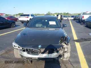 2018 BMW 3 Series 330i xDrive с VIN WBA8D9C53JA616383, выставлен на аукционе IAAI как лот 42319253 с пробегом 89 297 миль миль и . История ставок и продаж доступна на DreamBid. Изображение 12.