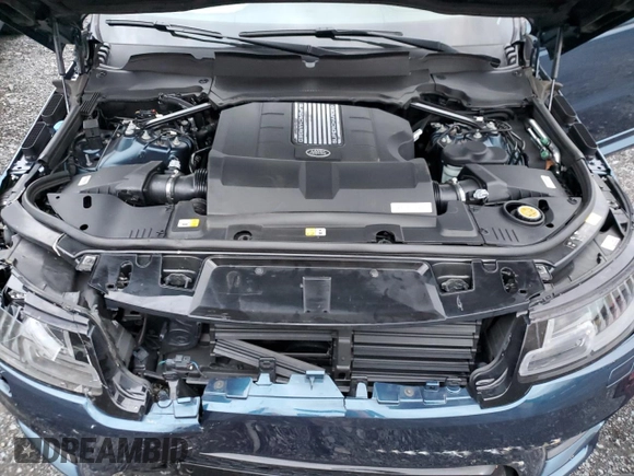 2022 Land Rover Range Rover Sport HSE Dynamic with VIN SALWR2SEXNA205758, listed as a Copart auction lot 82760554 with 43,452 mi miles and Salvage Title. Bid and sale history available at DreamBid. Image 12.