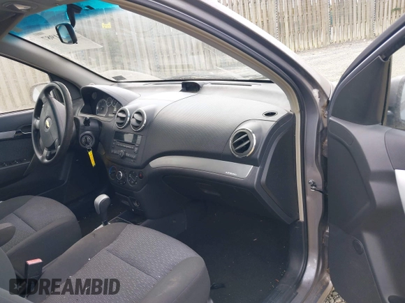 2010 Chevrolet Aveo 2LT with VIN KL1TG5DE8AB044000, listed as a IAAI auction lot 42821987 with 220,967 mi miles and . Bid and sale history available at DreamBid. Image 5.
