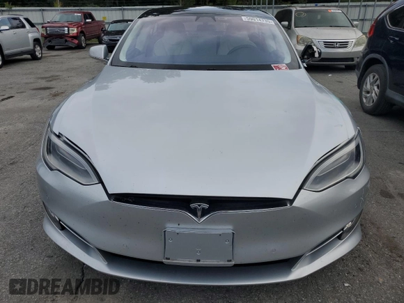 2018 Tesla Model S 75D with VIN 5YJSA1E2XJF254775, listed as a Copart auction lot 59014735 with 81,105 mi miles and Salvage title. Bid and sale history available at DreamBid. Image 5.