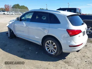 2014 Audi Q5 Premium z VIN WA1CFAFP0EA061818, wystawiony jako IAAI lot #40845361 z przebiegiem 166 333 mil mil oraz . Historia ofert i sprzedaży dostępna na DreamBid. Obrazek 3.