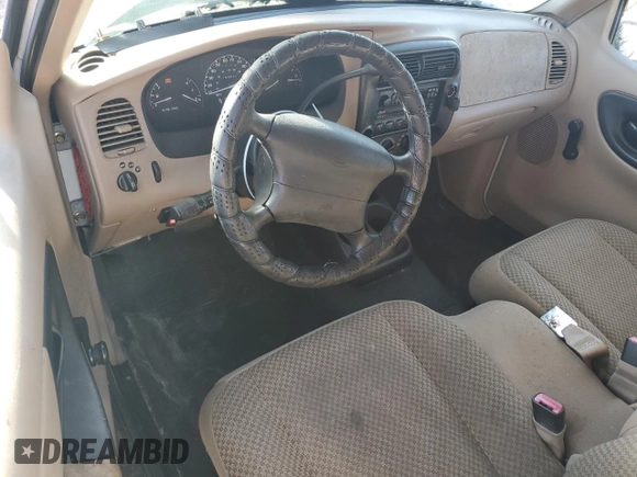 1999 Ford Ranger XL with VIN 1FTYR10V2XUB15017, listed as a Copart auction lot 52811275 with 154,023 mi miles and Clean Title. Bid and sale history available at carsss.com. Image 8.