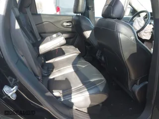 2015 Jeep Cherokee Limited with VIN 1C4PJMDSXFW578613, listed as a IAAI auction lot 41660723 with 102,036 mi miles. Bid and sale history available at carsss.com. Image 8.