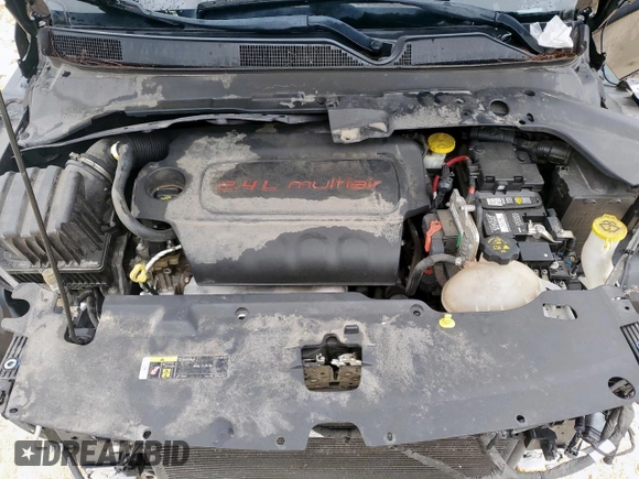 2018 Jeep Compass Altitude z VIN 3C4NJCBBXJT438483, wystawiony jako Copart lot #56781665 z przebiegiem 67 255 mil mil oraz Szkoda całkowita • Salvage title. Historia ofert i sprzedaży dostępna na DreamBid. Obrazek 12.