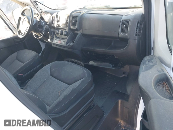 2021 Ram ProMaster Cargo with VIN 3C6LRVBG8ME539769, listed as a IAAI auction lot 40813813 with 39,935 mi miles. Bid and sale history available at carsss.com. Image 5.