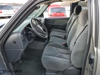 2003 Chevrolet Silverado 1500 LS with VIN 2GCEC19V631123098, listed as a Copart auction lot 41800555 with 104,156 mi miles and Salvage Title. Bid and sale history available at carsss.com. Image 7.