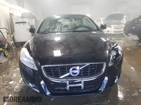 2013 Volvo C70 T5 with VIN YV1672MC6DJ138187, listed as a Copart auction lot 45564525 with 168,861 mi miles and Salvage Title. Bid and sale history available at carsss.com. Image 5.