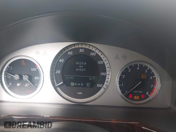 2011 Mercedes-Benz GLK 350 with VIN WDCGG5GB5BF574800, listed as a IAAI auction lot 41937786 with 61,521 mi miles and . Bid and sale history available at DreamBid. Image 7.