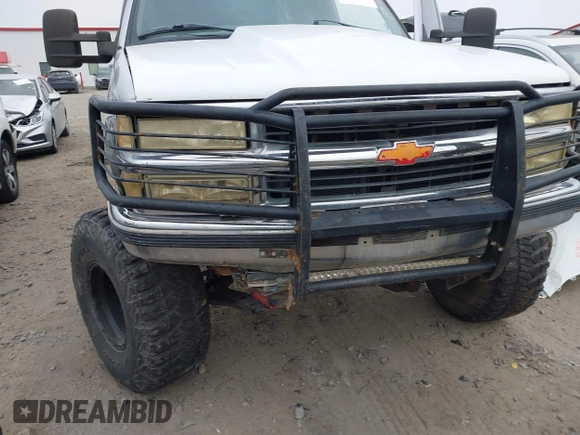 1997 Chevrolet Silverado 1500 with VIN 1GCEK19R0VE270671, listed as a IAAI auction lot 41848768 with 211,030 mi miles and . Bid and sale history available at DreamBid. Image 6.