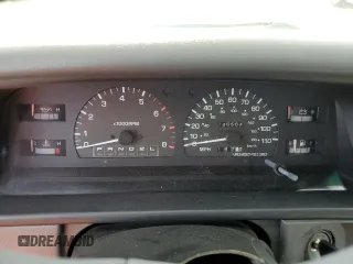 1996 Toyota T100 SR5 z VIN JT4TN14D7T0017707, wystawiony jako Copart lot #75676624 z przebiegiem 246 564 mil mil oraz Szkody całkowita. Historia ofert i sprzedaży dostępna na DreamBid. Obrazek 9.