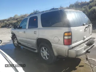 2005 GMC Yukon Denali z VIN 1GKEK63U35J228887, wystawiony jako Copart lot #68141304 z przebiegiem 238 024 mil mil oraz Szkoda całkowita • Salvage title. Historia ofert i sprzedaży dostępna na DreamBid. Obrazek 2.