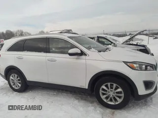 2018 Kia Sorento LX with VIN 5XYPGDA34JG404831, listed as a IAAI auction lot 41649771 with 81,819 mi miles. Bid and sale history available at carsss.com. Image 13.