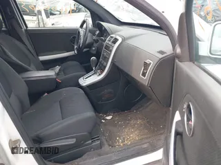2007 Pontiac Torrent with VIN 2CKDL73F176061840, listed as a IAAI auction lot 41166563 with 178,381 mi miles. Bid and sale history available at carsss.com. Image 5.