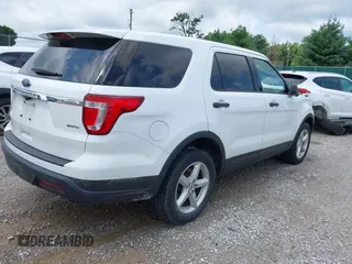 2019 Ford Explorer с VIN 1FM5K8B89KGA77652, выставлен на аукционе IAAI как лот 42644249 с пробегом 99 130 миль миль и . История ставок и продаж доступна на DreamBid. Изображение 4.
