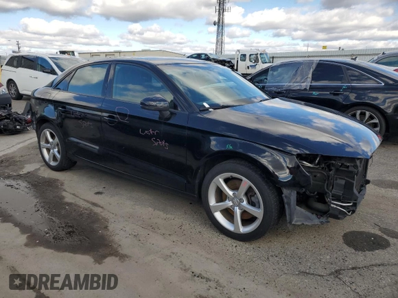 2015 Audi A3 1.8T Premium with VIN WAUACGFF3F1112288, listed as a Copart auction lot 43295553 with 67,916 mi miles. Bid and sale history available at carsss.com. Image 4.