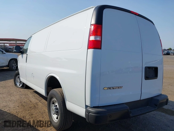 2024 Chevrolet Express Cargo with VIN 1GCWGAFP5R1282188, listed as a IAAI auction lot 42706483 with 10,116 mi miles and . Bid and sale history available at DreamBid. Image 3.