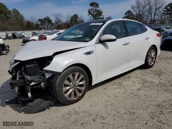 2016 Kia Optima EX with VIN 5XXGU4L38GG080835, listed as a Copart auction lot 47766725 with 136,353 mi miles and Salvage Title. Bid and sale history available at carsss.com. Image 1.