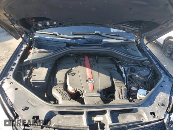 2017 Mercedes-Benz GLE 43 AMG z VIN 4JGED6EB9HA069570, wystawiony jako Copart lot #52854855 z przebiegiem 131 475 mil mil oraz Szkoda całkowita • Salvage title. Historia ofert i sprzedaży dostępna na DreamBid. Obrazek 12.