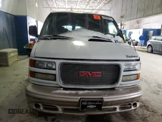 2002 GMC Savana with VIN 1GDFG15R421146719, listed as a Copart auction lot 45996815 with 176,189 mi miles and Clean Title. Bid and sale history available at carsss.com. Image 5.