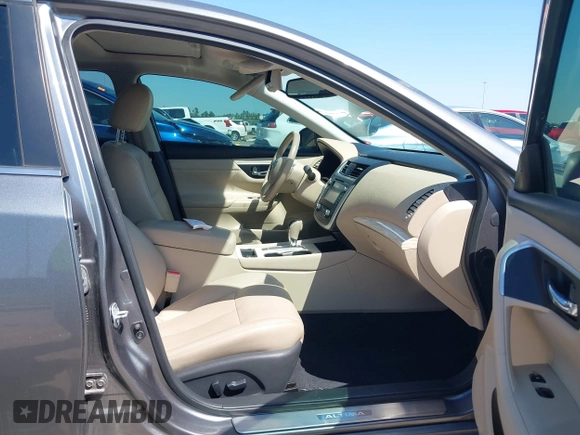 2016 Nissan Altima SR z VIN 1N4AL3AP5GC121498, wystawiony jako IAAI lot #41965883 z przebiegiem 128 381 mil mil oraz . Historia ofert i sprzedaży dostępna na DreamBid. Obrazek 5.