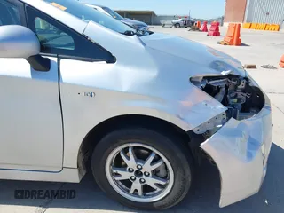 2011 Toyota Prius I z VIN JTDKN3DU1B1468812, wystawiony jako IAAI lot #41992949 z przebiegiem 229 946 mil mil oraz . Historia ofert i sprzedaży dostępna na DreamBid. Obrazek 19.