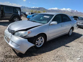 2006 Toyota Camry LE z VIN 4T1BF30K16U111468, wystawiony jako Copart lot #54128375 z przebiegiem 69 664 mil mil oraz Szkoda całkowita • Salvage title. Historia ofert i sprzedaży dostępna na DreamBid. Obrazek 1.