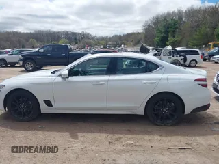 2023 Genesis G70 2.0T z VIN KMTG34TA7PU131917, wystawiony jako IAAI lot #42142928 z przebiegiem 32 158 mil mil oraz . Historia ofert i sprzedaży dostępna na DreamBid. Obrazek 14.