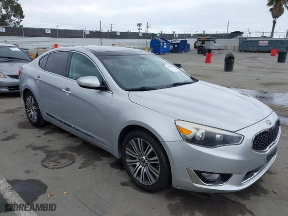2016 Kia Cadenza Premium with VIN KNALN4D79G5209549, listed as a IAAI auction lot 41896357 with NaN miles. Bid and sale history available at carsss.com. Image 1.