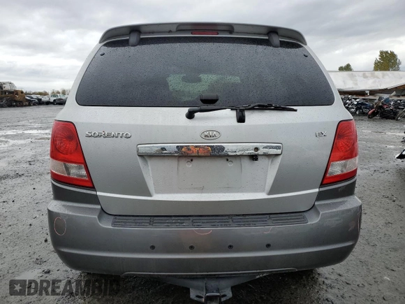 2003 Kia Sorento LX z VIN KNDJC733335030322, wystawiony jako Copart lot #77607974 z przebiegiem 109 777 mil mil oraz Szkoda całkowita • Salvage title. Historia ofert i sprzedaży dostępna na DreamBid. Obrazek 6.