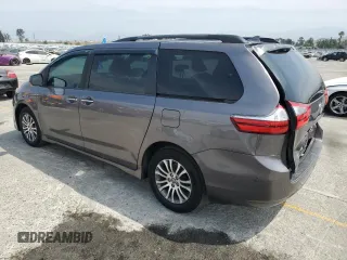 2020 Toyota Sienna XLE Auto Access Seat с VIN 5TDYZ3DC5LS054345, выставлен на аукционе Copart как лот 58808945 с пробегом Не указан миль и Списание • Salvage title. История ставок и продаж доступна на DreamBid. Изображение 2.