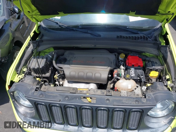 2018 Jeep Renegade Latitude with VIN ZACCJBBB1JPH86908, listed as a IAAI auction lot 42290840 with 82,517 mi miles and . Bid and sale history available at DreamBid. Image 10.