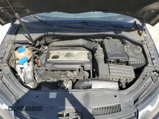 2012 Volkswagen Eos Komfort с VIN WVWBW7AH7CV007183, выставлен на аукционе Copart как лот 52561265 с пробегом 126 262 миль миль и Списание • Salvage title. История ставок и продаж доступна на DreamBid. Изображение 11.