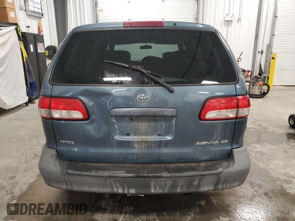 2003 Toyota Sienna CE with VIN 4T3ZF19C13U512777, listed as a Copart auction lot 46268535 with 293,221 mi miles and Clean Title. Bid and sale history available at carsss.com. Image 6.