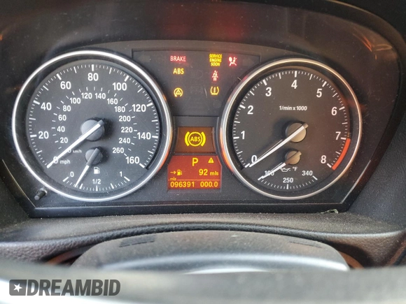 2008 BMW 3 Series 328i with VIN WBAWR33598P151301, listed as a Copart auction lot 83702144 with 96,391 mi miles and Salvage Title. Bid and sale history available at carsss.com. Image 9.