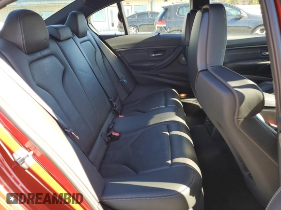2018 BMW M3 with VIN WBS8M9C52J5L00719, listed as a Copart auction lot 40472924 with 35,672 mi miles. Bid and sale history available at carsss.com. Image 10.