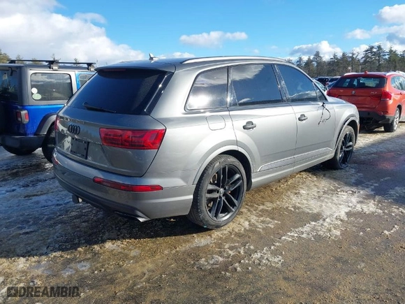 2017 Audi Q7 Prestige with VIN WA1VABF76HD046837, listed as a IAAI auction lot 41467499 with 116,011 mi miles. Bid and sale history available at carsss.com. Image 4.