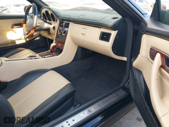2002 Mercedes-Benz SLK 320 with VIN WDBKK65F02F241087, listed as a IAAI auction lot 41894441 with 100,232 mi miles and . Bid and sale history available at DreamBid. Image 5.