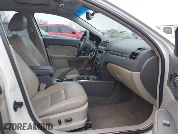 2012 Ford Fusion SEL with VIN 3FAHP0JA1CR121443, listed as a IAAI auction lot 41574648 with 159,393 mi miles. Bid and sale history available at carsss.com. Image 5.